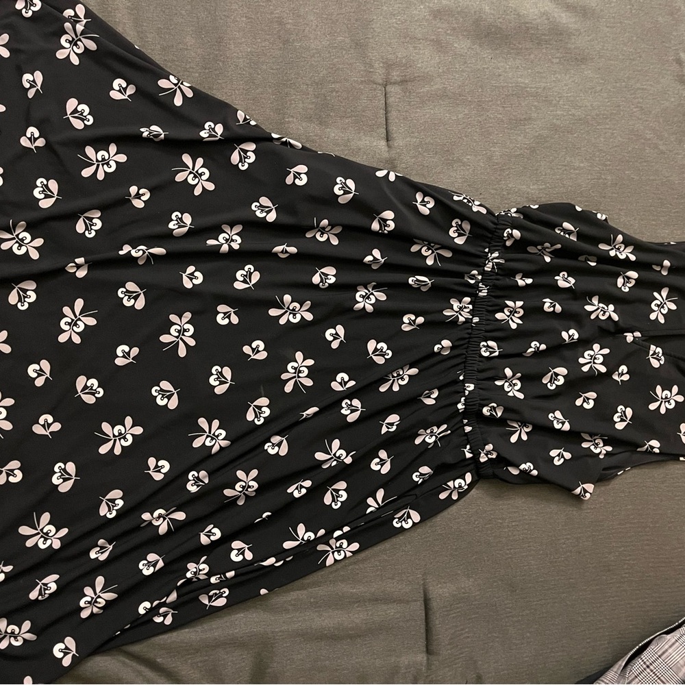 Anne Klein Black Midi Dress with White Floral Design